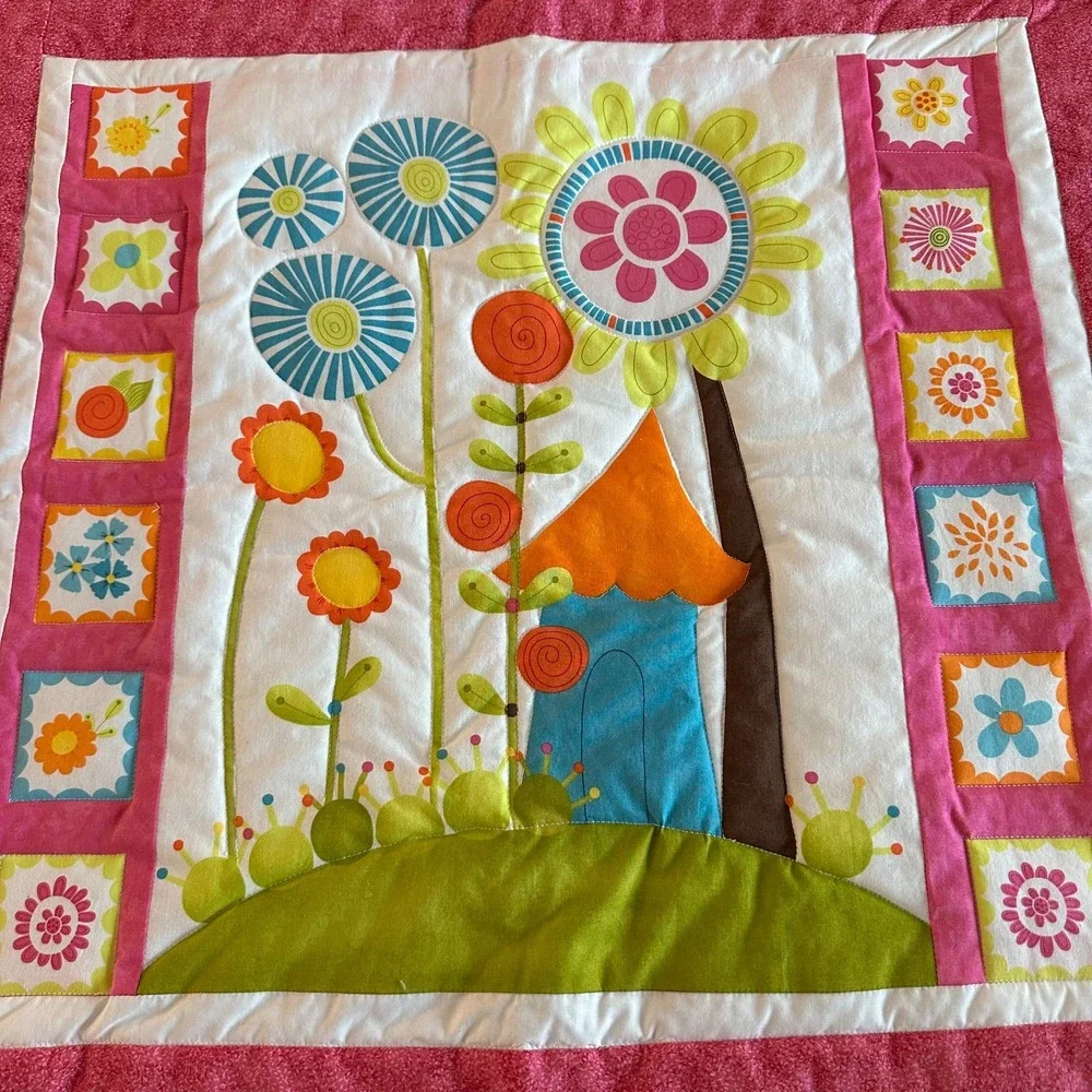 Moda Orchid Pink Whimsical Houses Finished Baby‎ Blanket Quilt 27'' x 29''